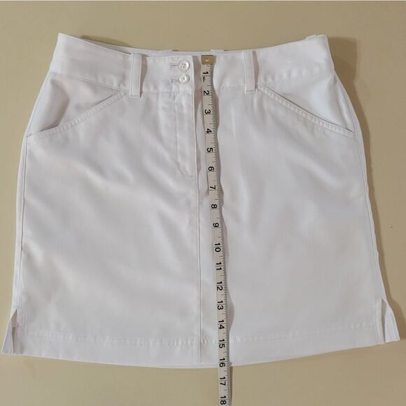 Callaway Women's Opti Dri™ White Golf Skort - Picture 4 of 13